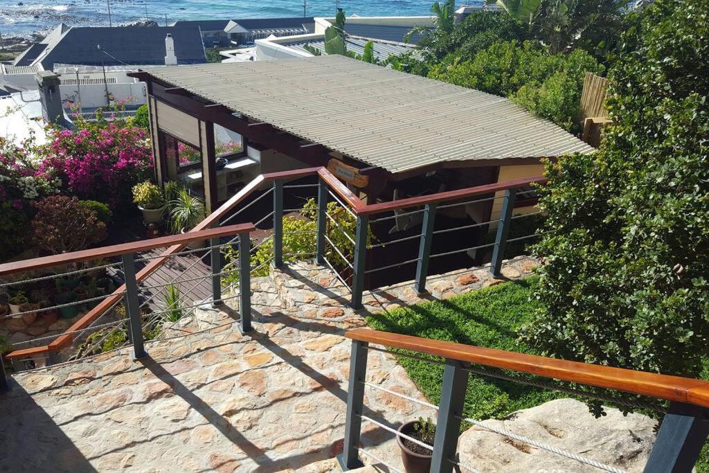 18 Steps - Seaside Cottage With Breathtaking Views Cape Town Ngoại thất bức ảnh