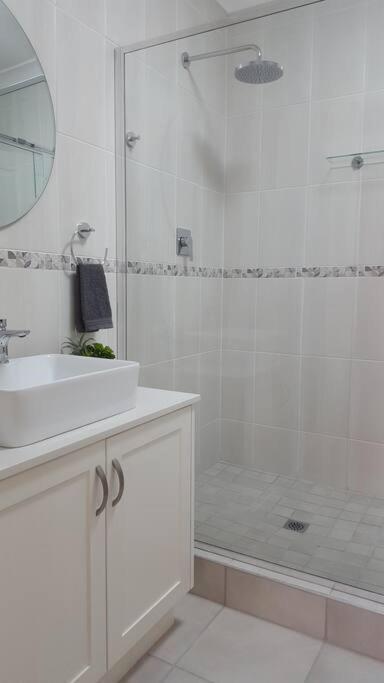 18 Steps - Seaside Cottage With Breathtaking Views Cape Town Ngoại thất bức ảnh